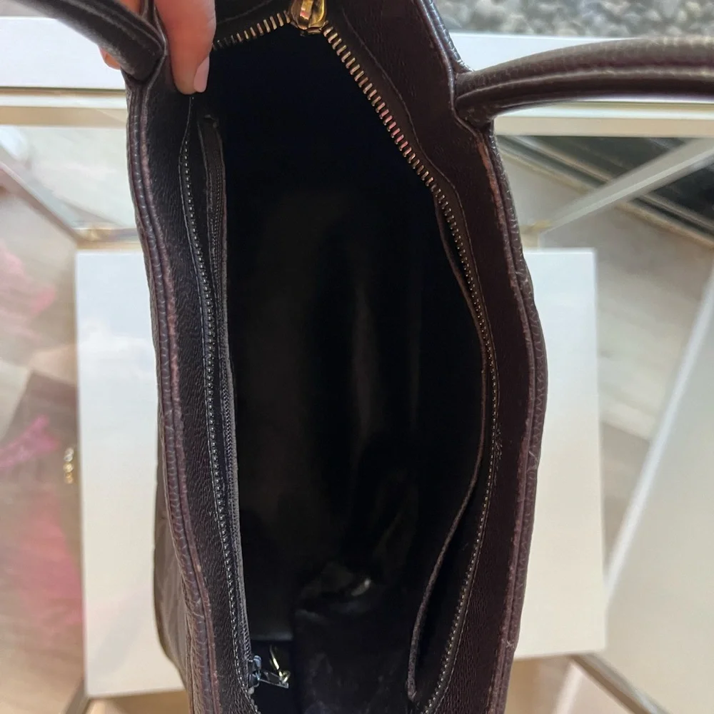 Chanel Medallion Tote in Lambskin - Picture 9 of 12